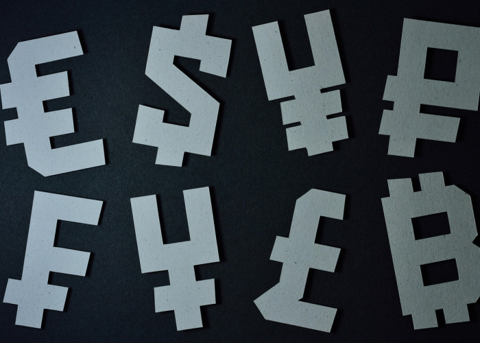 (龚玥菲年龄)，龚玥菲现在干什么